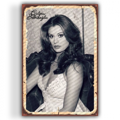 Gülşen Bubikoğlu Yeşilçam Ahşap Retro Poster