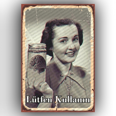 Lütfen Kullanın Ahşap Retro Poster