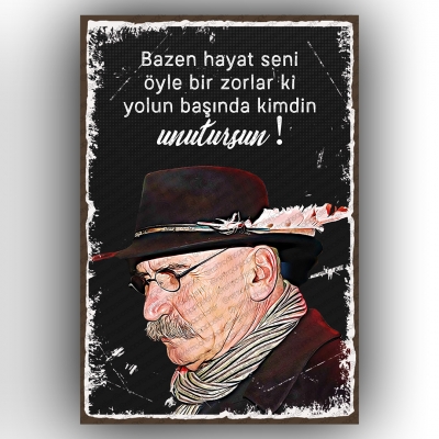 Tuncel Kurtiz Ahşap Retro Poster