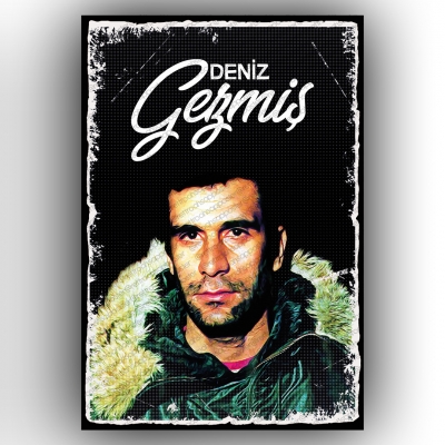 Deniz Gezmiş   Retro Ahşap Poster